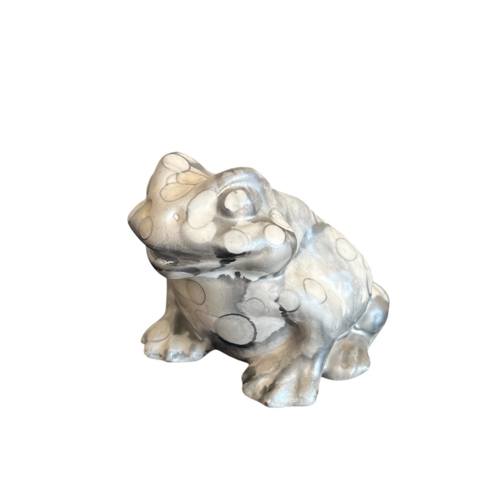 Atlantic Mold Ceramic Frog Hand Painted Neutral Spotted Gray White Vintage